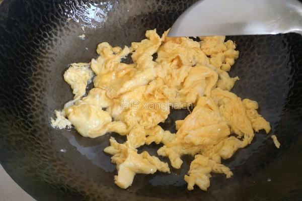 凤梨炒饭的做法图解6