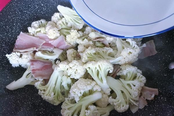 咸肉炒松花菜的做法图解8