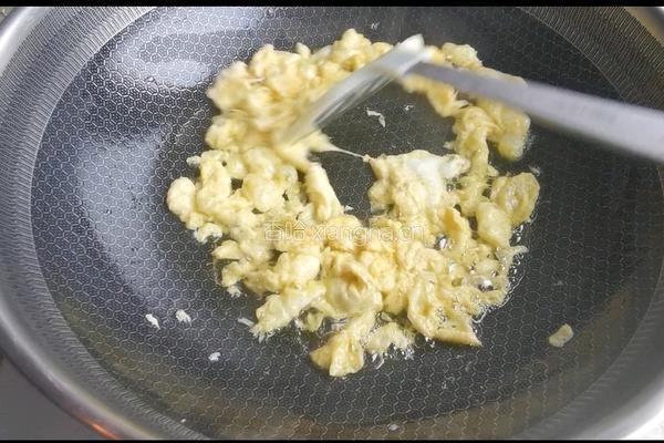 虾仁西蓝花的做法图解4