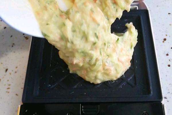 黄瓜丝鸡蛋饼的做法图解7