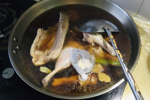 卤味鸭的做法图解4