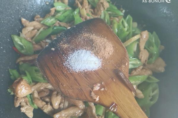 小炒鸡胸肉的做法图解9