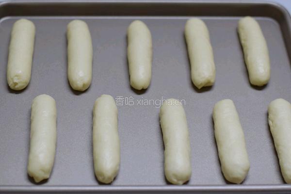 身形迷你的软式抹茶夹馅法国面包的做法图解5