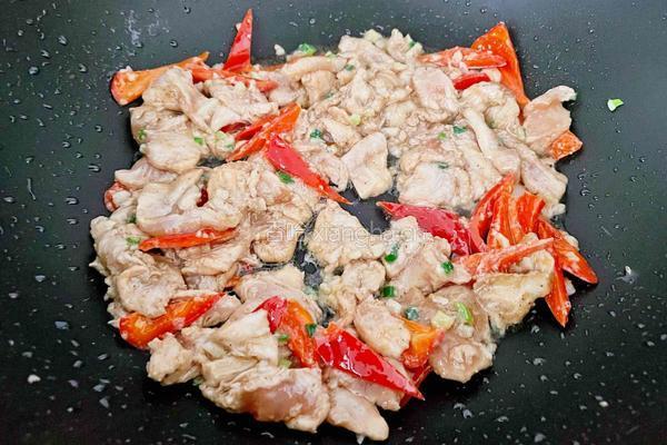 小炒鸡脯肉的做法图解7