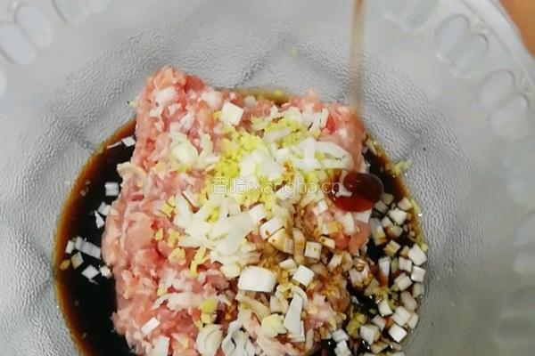 猪肉茴香馅的做法图解4