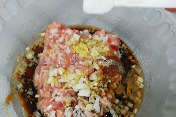 猪肉茴香馅的做法图解7