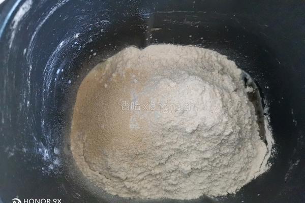 肉桂核桃吐司的做法图解2