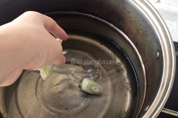 清蒸河蟹的做法图解4