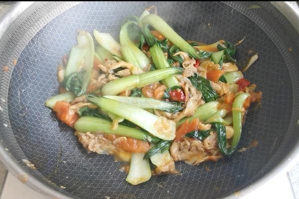 西红柿炒蘑菇油菜的做法图解8