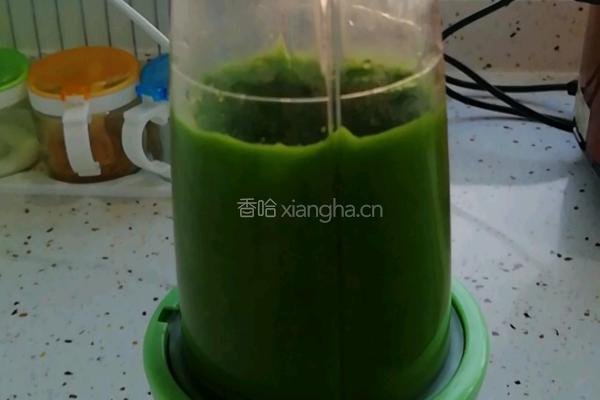芹菜汁手擀面的做法图解4