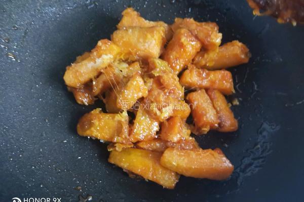 椰香拔丝南瓜的做法图解10