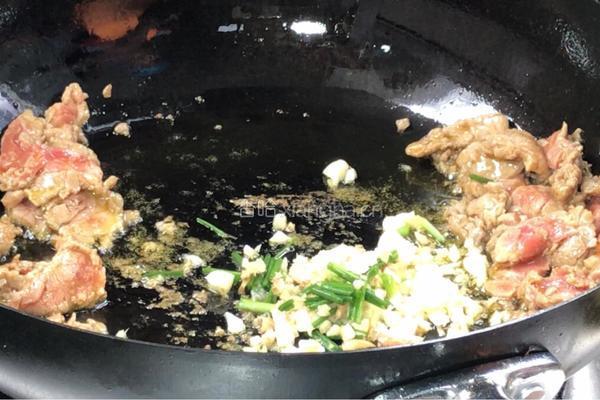 滑蛋牛肉的做法图解5