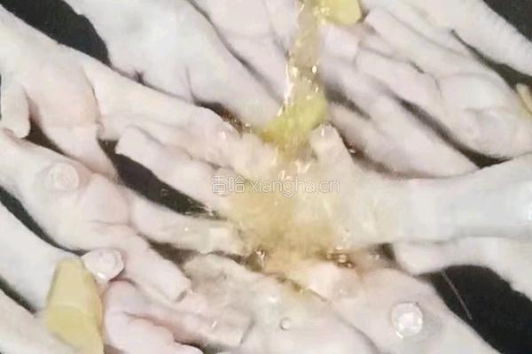 红烧鸡爪的做法图解4