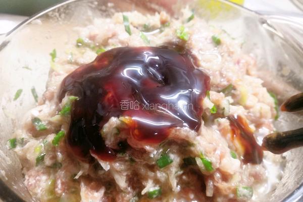 青白萝卜肉馅 锅贴饺的做法图解5