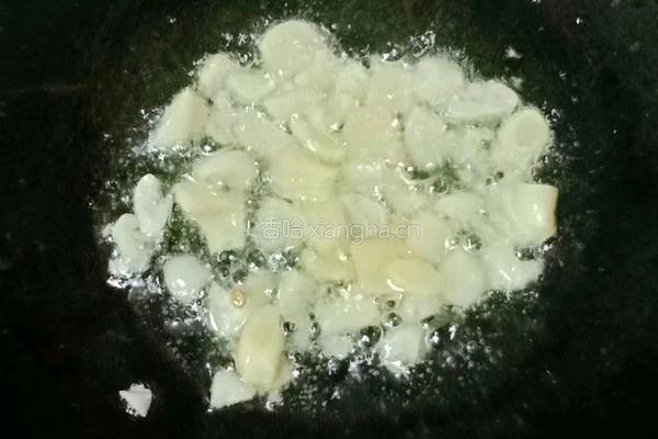 酸豆角炒鸭肾的做法图解9