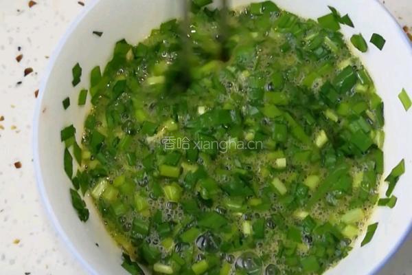 韭菜鸡蛋的做法图解3