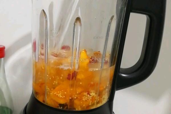 南瓜小米糊的做法图解2