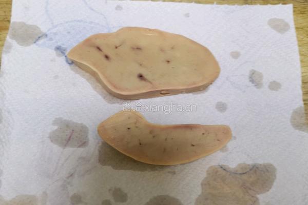 煎鹅肝的做法图解2