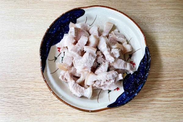 猪肉白菜炖粉条的做法图解5