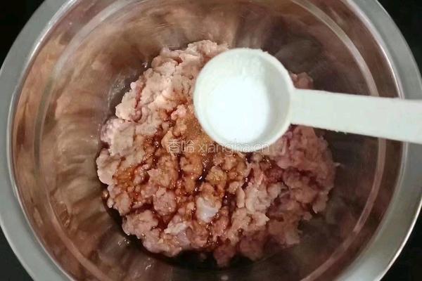肉末蒸娃娃菜的做法图解3