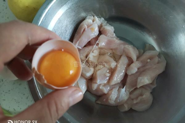 糖醋柠檬鸡柳的做法图解4