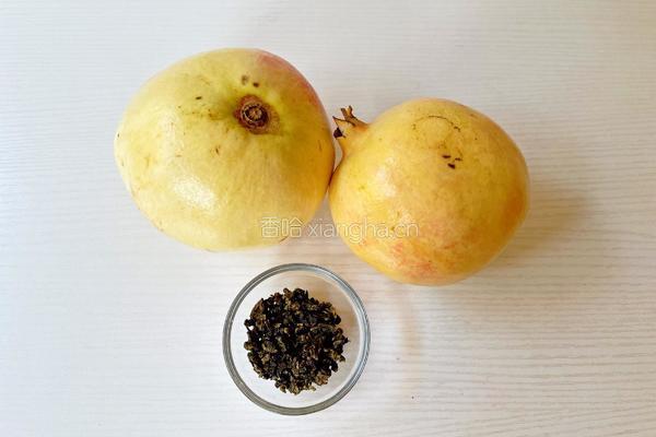 石榴冷萃茶的做法图解1