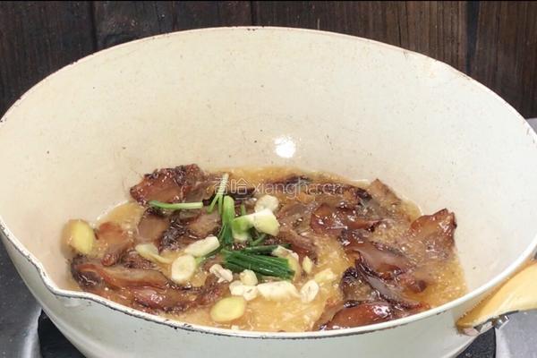 熏肉炒黄瓜的做法图解7