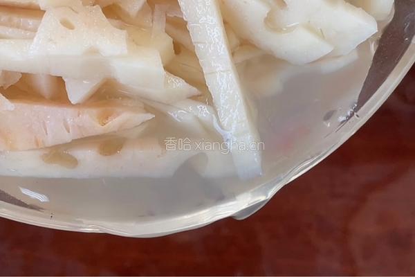 香辣藕丝的做法图解4