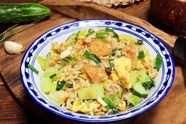 黄瓜蛋炒饭的做法图解12
