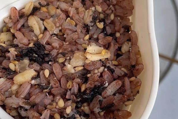 海苔红米饭团的做法图解7