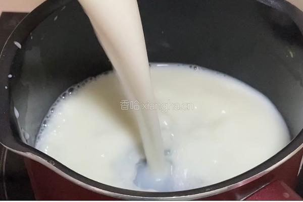 养生牛奶西米粥的做法图解3