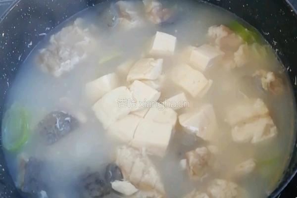 石斑鱼豆腐汤的做法图解6