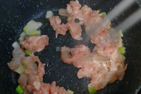 肉末虾仁豆腐的做法图解2