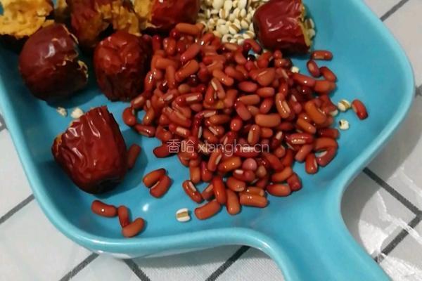 薏米大枣红豆浆的做法图解1