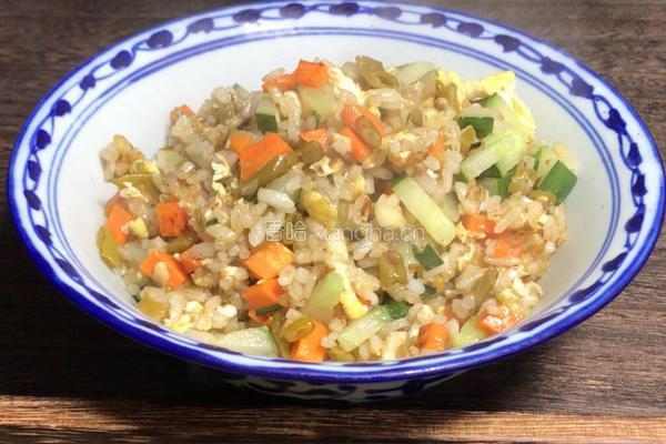 酸豇豆蛋炒饭的做法图解10