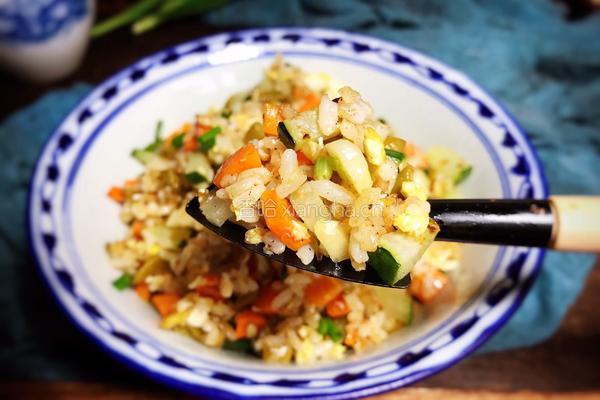 酸豇豆蛋炒饭的做法图解11