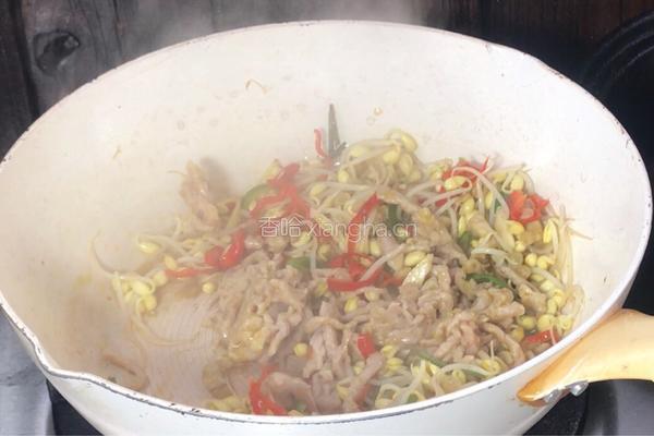 黄豆芽炒肉丝的做法图解10
