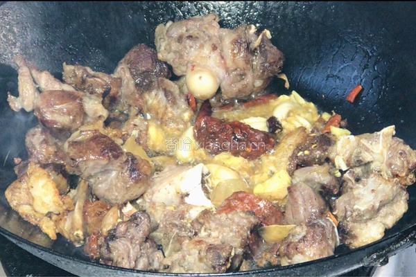 莲藕炖羊肉的做法图解8