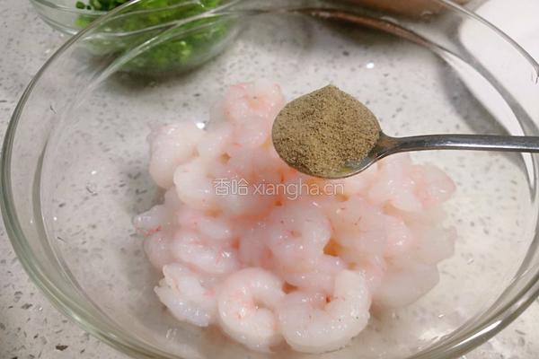 虾仁肉馅大馄饨的做法图解2