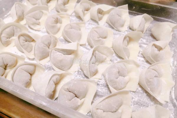 鲜肉元宝大馄饨的做法图解14