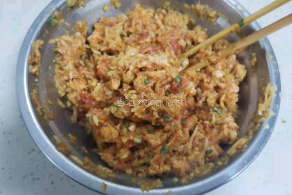 白萝卜猪肉饺子的做法图解9