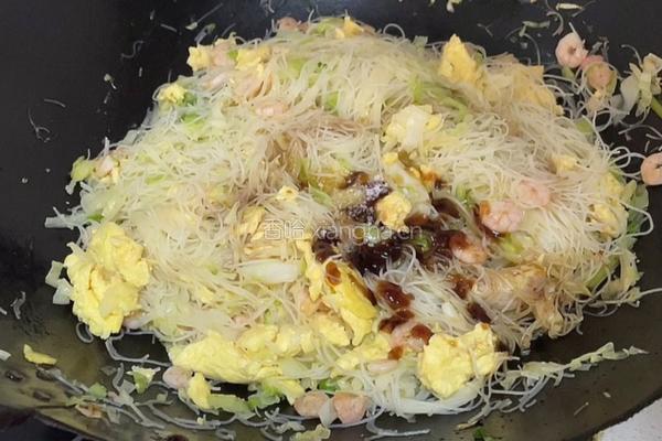 包菜鸡蛋炒粉丝的做法图解14