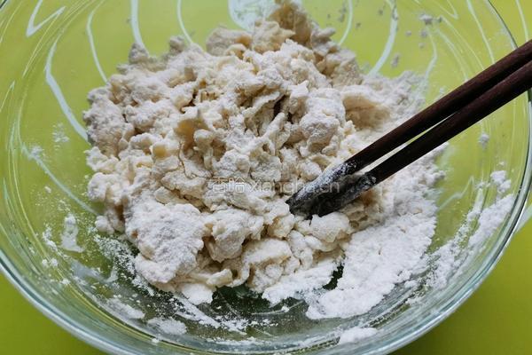 芝麻香酥饼的做法图解1