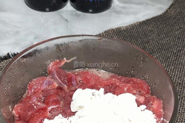 双椒炒牛肉的做法图解3