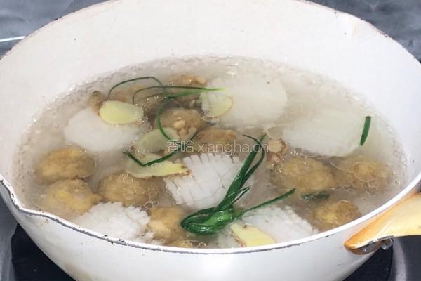 菊花萝卜丸子汤的做法图解6