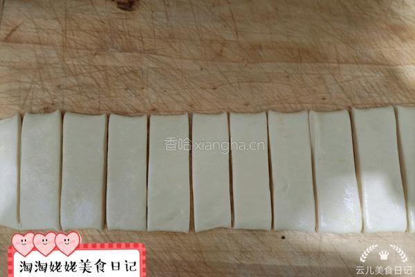 健康小油条的做法图解10