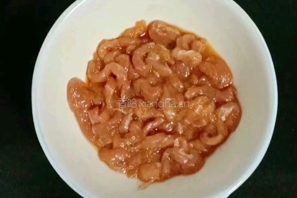 茭白炒肉丝的做法图解1