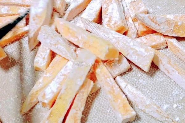 咸酥地瓜的做法图解2