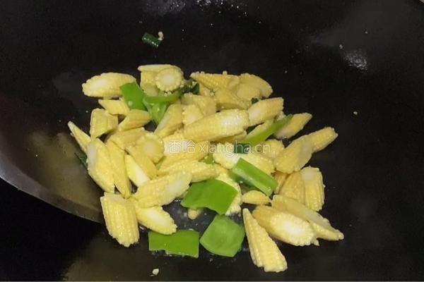 肉片炒玉米笋的做法图解5