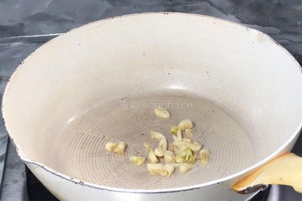蒜香茭白的做法图解6